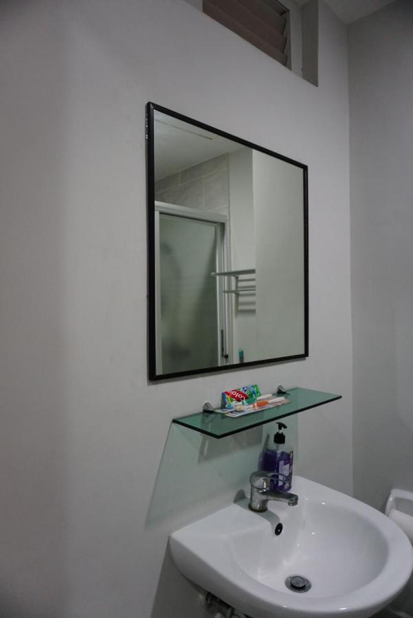 Cozy Condo Unit 5Mins From Mactan Cebu Int'L Airport With Netflix Isla de Mactán Exterior foto